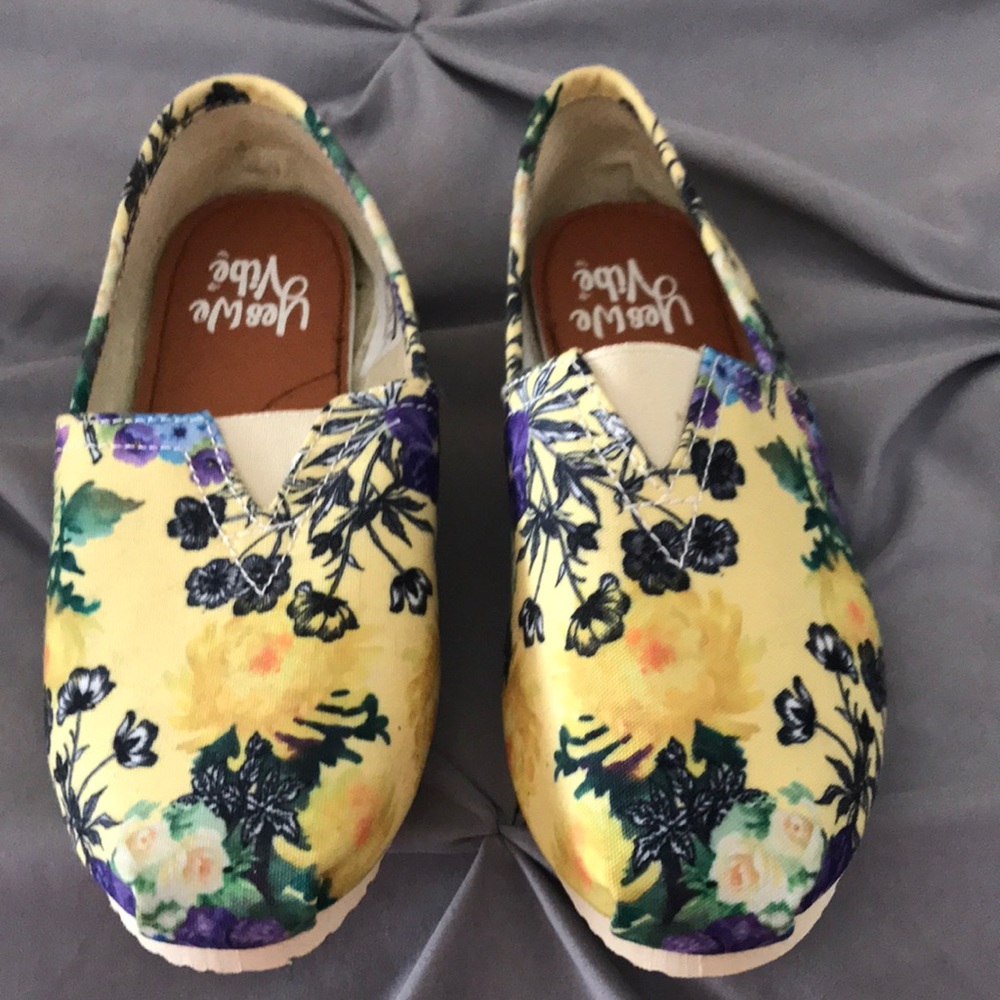 Casual Shoe